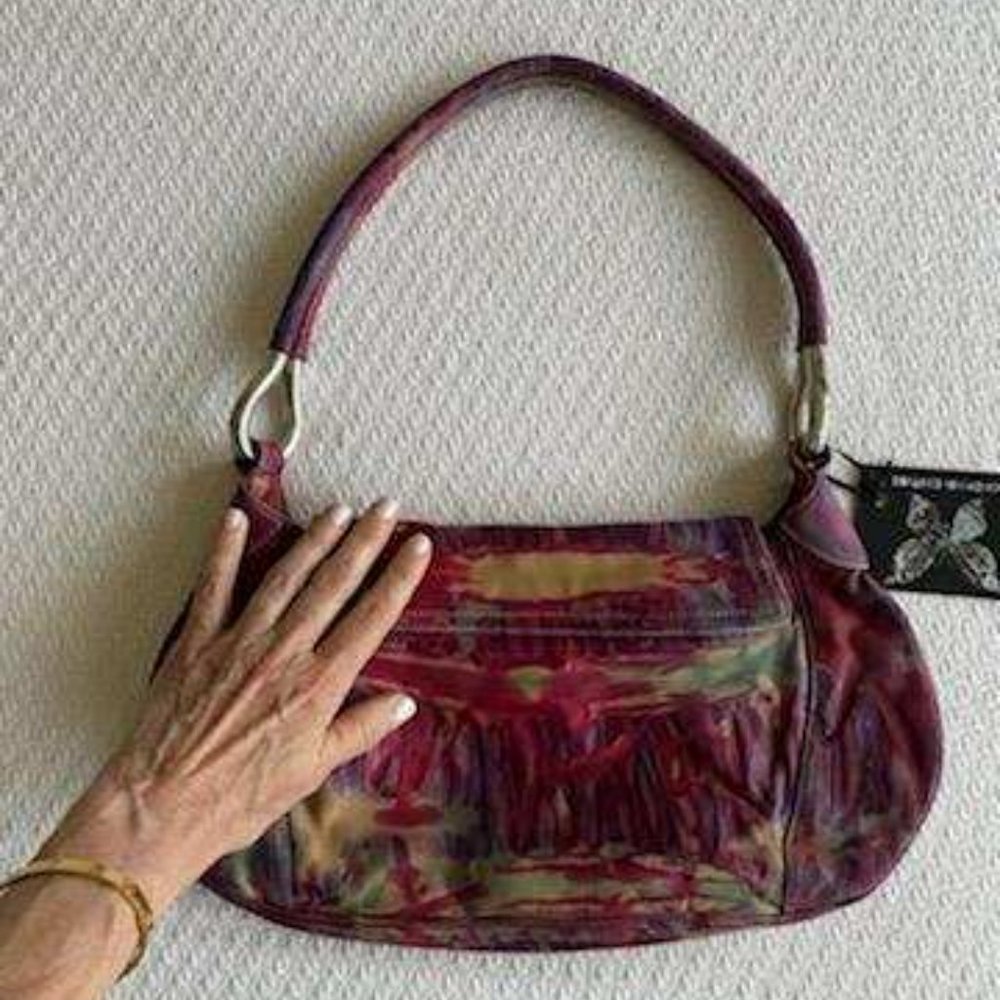 **** SOLD ********* Prada - Picture 14 of 15